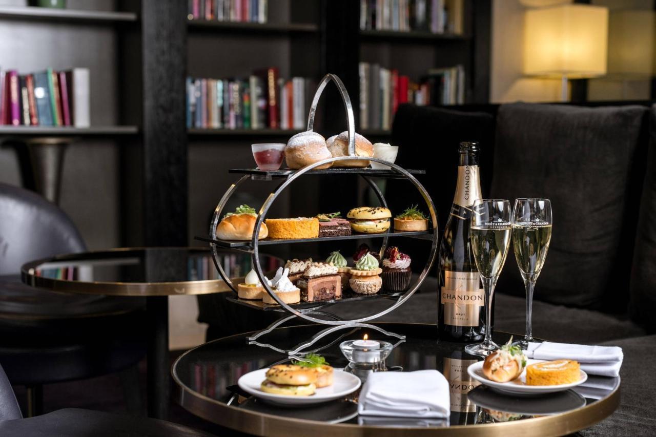 Hotel The Westin Melbourne Esterno foto Afternoon tea at the InterContinental London Park Lane